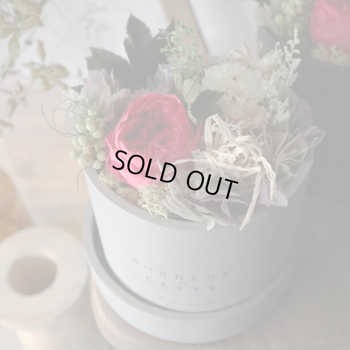 クラシカルなグレー